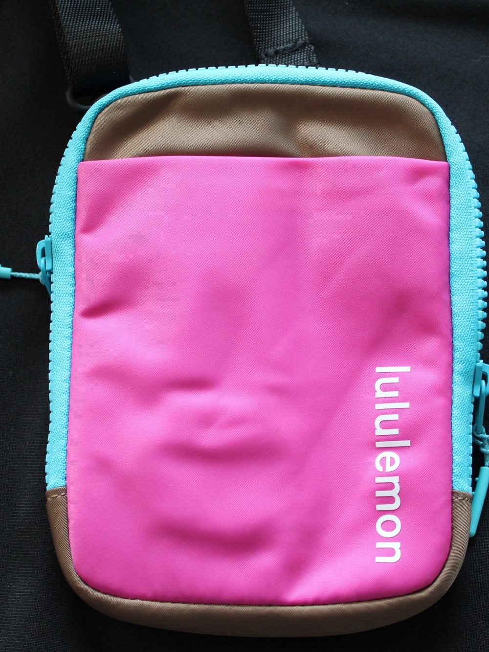 lululemon athletica Pink Crossbody Phone Pouch with Turquoise Trim